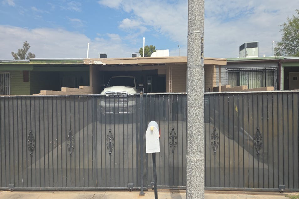 914 W Wedwick St Tucson, AZ 85706, Pima County
