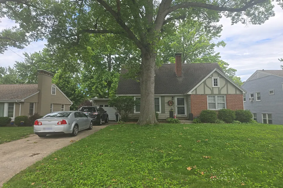 133 S Woodale Ave Decatur, IL 62522, Macon County
