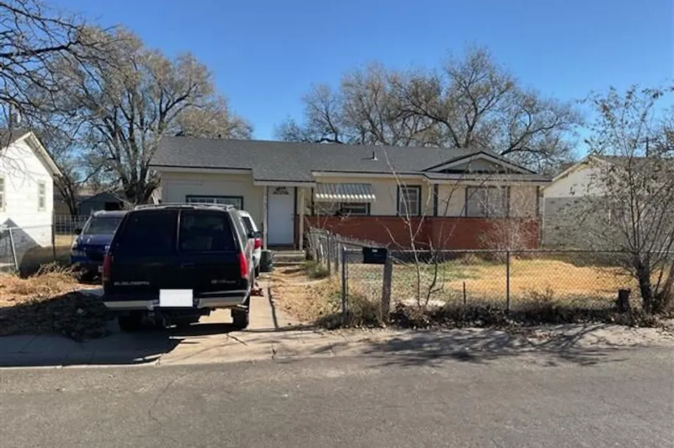 930 Dahlia St Amarillo, TX 79107, Potter County