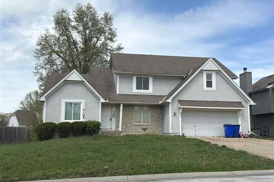 7104 E 134th Ter Grandview, MO 64030, Jackson County