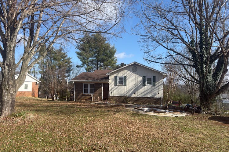 210 Chapel Drive McMinnville, TN 37110, Warren County