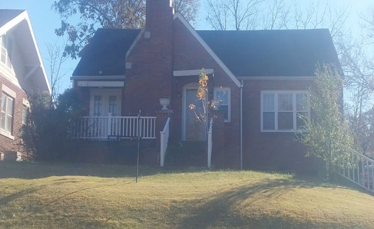 932 W Reed St Moberly, MO 65270, Randolph County