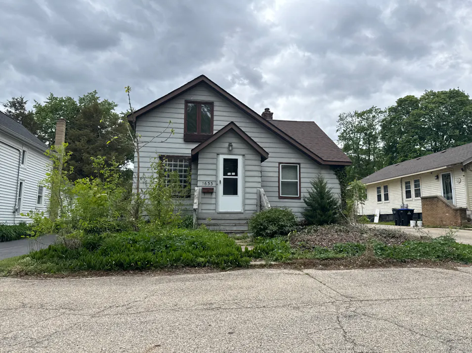 1633 Park St McHenry, IL 60050, McHenry County
