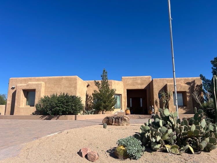 38805 N 19th Way Phoenix, AZ 85086, Maricopa County