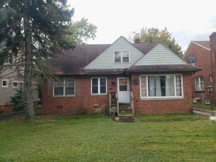 17300 Libby Rd Maple Heights, OH 44137, Cuyahoga County
