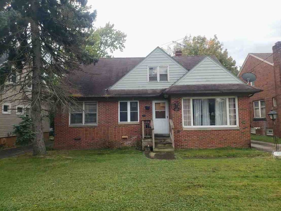 17300 Libby Rd Maple Heights, OH 44137, Cuyahoga County