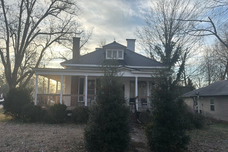 316 E Grundy Street Tullahoma, TN 37388, Coffee County