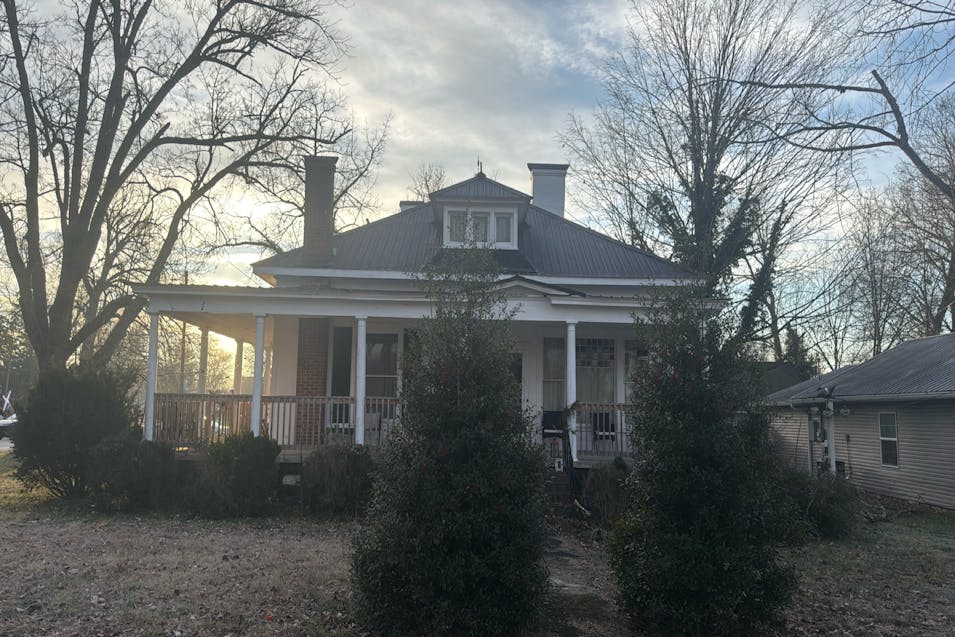 316 E Grundy Street Tullahoma, TN 37388, Coffee County