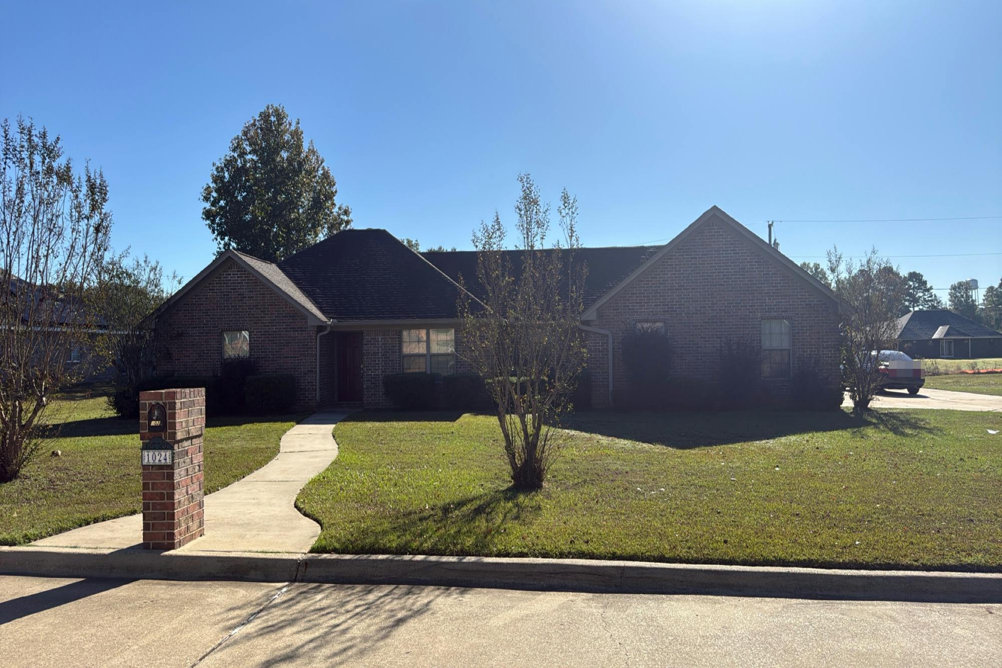 Brown Dr, Wake Village, TX 75501