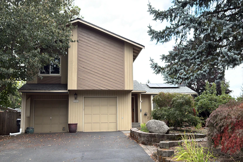 15103 Westmore Drive E