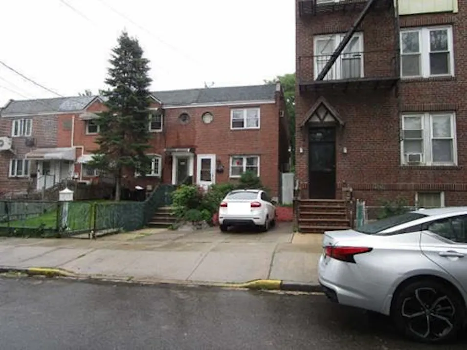 1031a 115th St College Point, NY 11356, Queens County