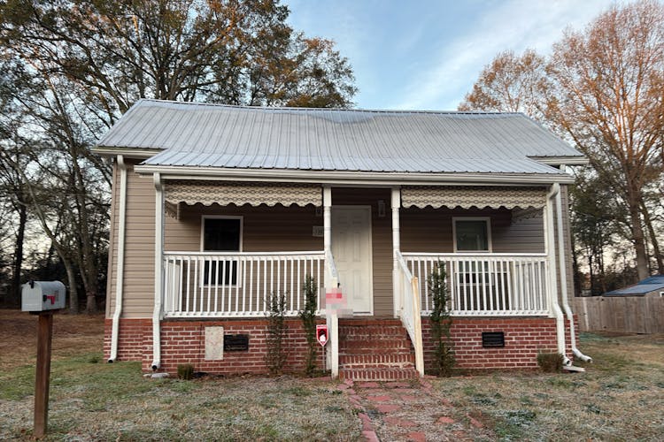 10 Sirrine St Anderson, SC 29624, Anderson County