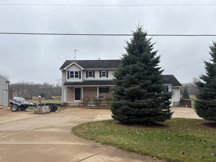 7567 Tucker Ln Jackson, MI 49201, Jackson County