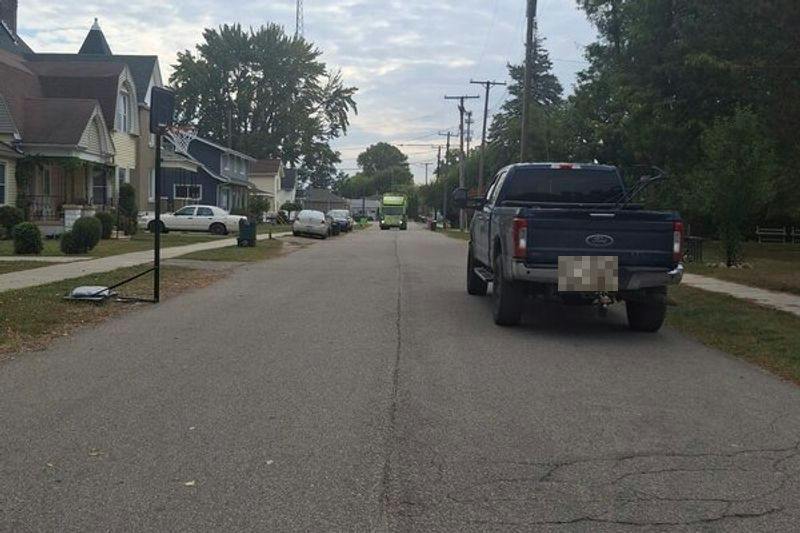 Division St, New Haven, MI 48048