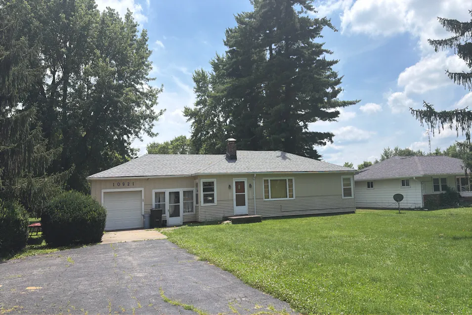 10921 West State Road 32 Yorktown, IN 47396, Delaware County