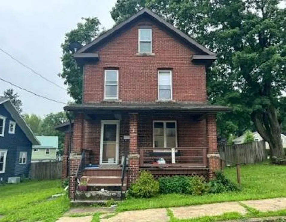 315 Park Ave Punxsutawney, PA 15767, Jefferson County