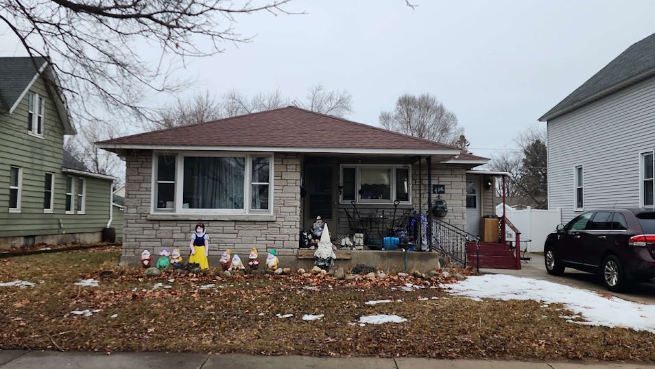 816 Main St Marinette, WI 54143, Marinette County