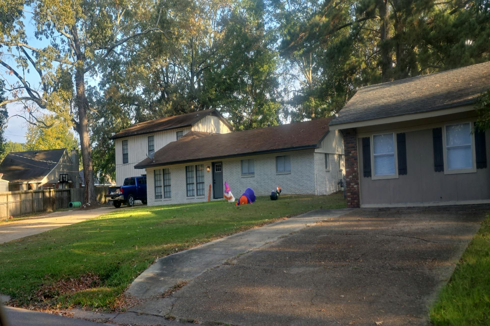 Marilyn Dr, Pearl, MS 39208