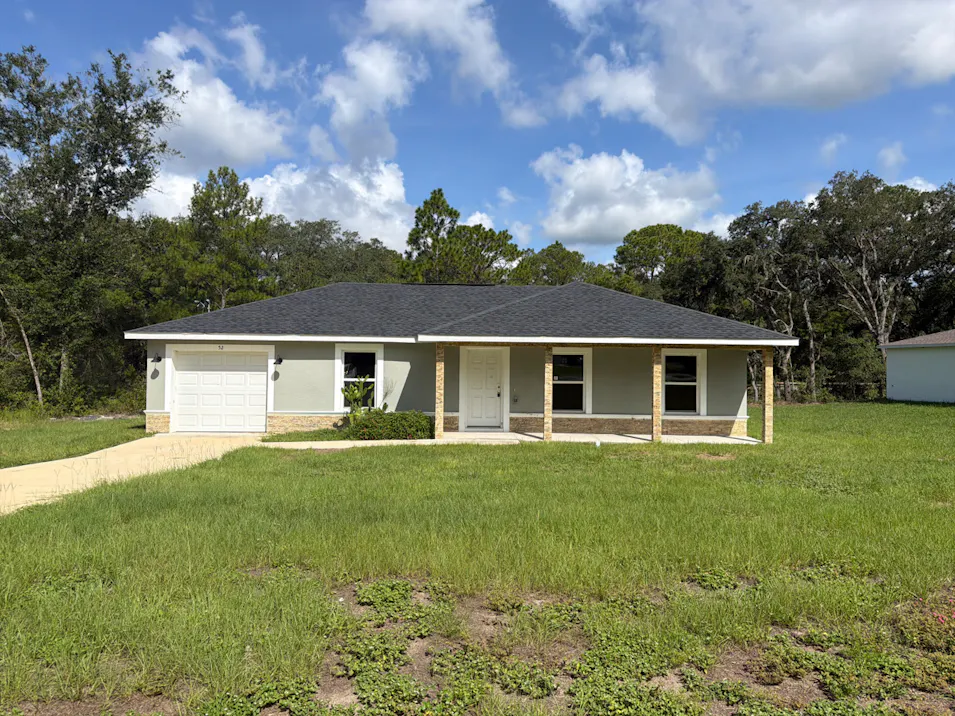 52 Bay Road Ocklawaha, FL 32179, Marion County