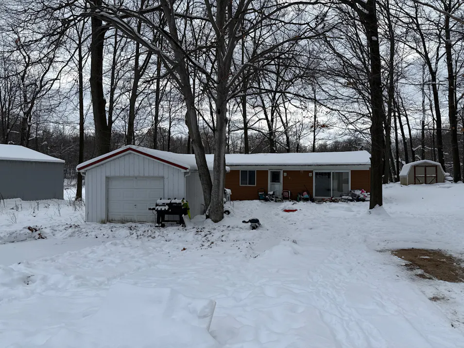 323 Eastland Dr Leroy, MI 49655, Osceola County