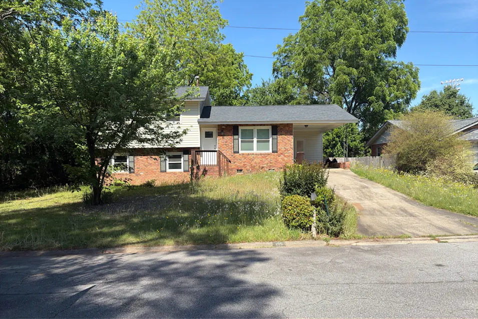 215 Sunnydale Drive Warner Drive, GA 31088, Houston County