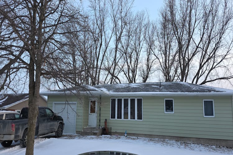 105 Prairie St Whittemore, IA 50598, Kossuth County