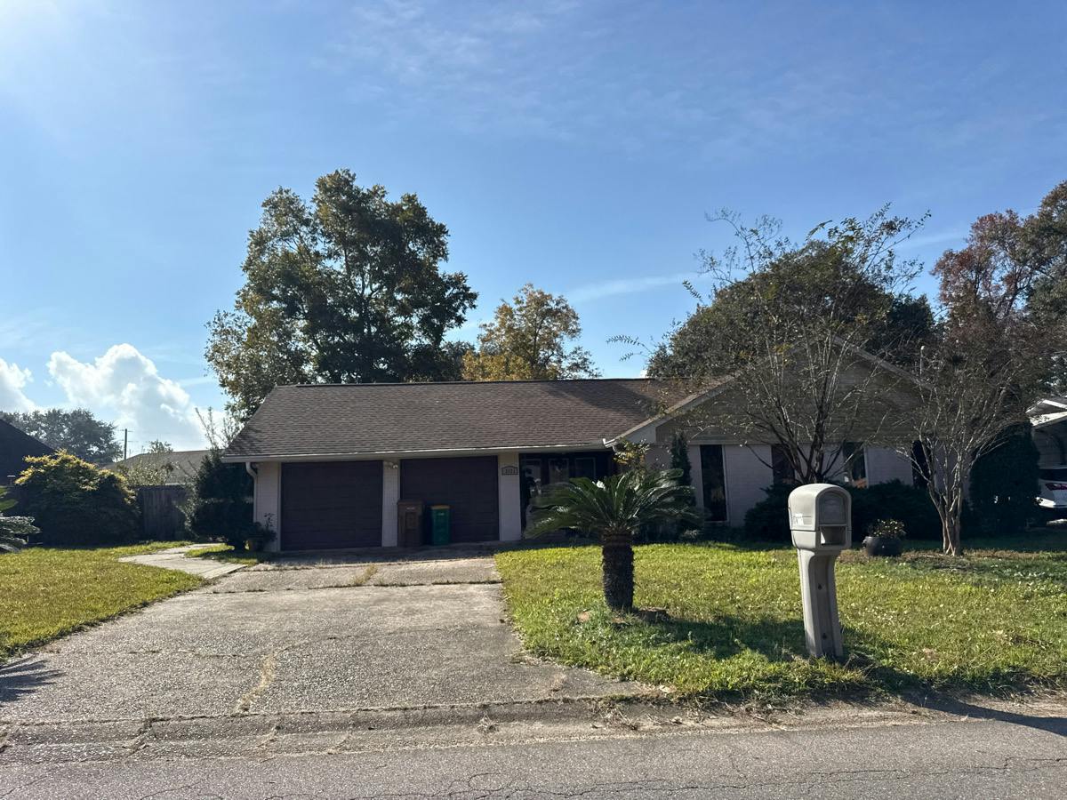 Sunkist Country Club Rd, Biloxi, MS 39532