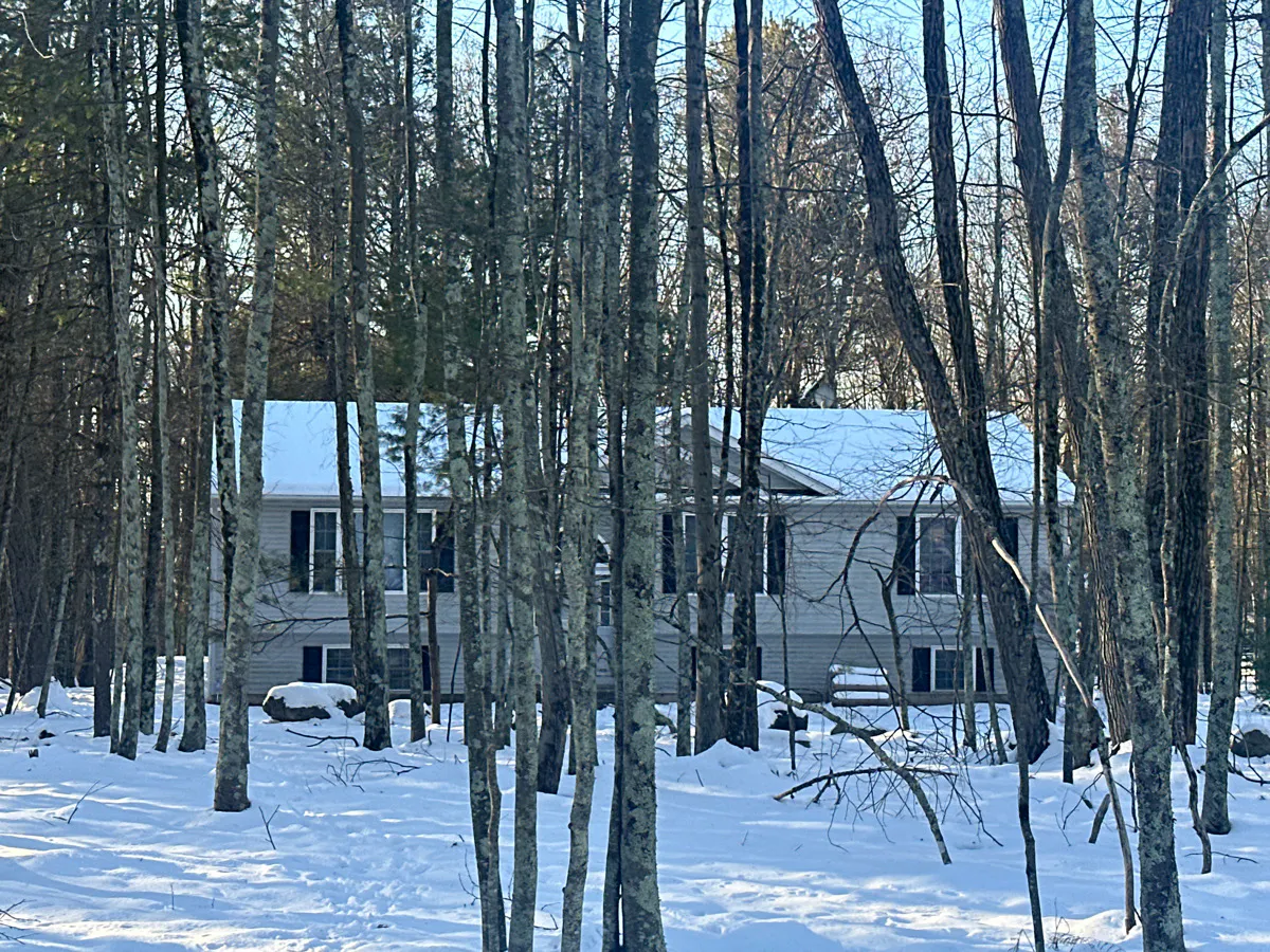130 Magnolia Ln, Milford, PA 18337, Pike County