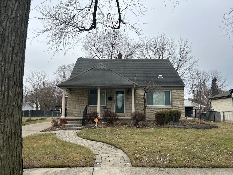 11345 Arcola St Livonia, MI 48150, Wayne County