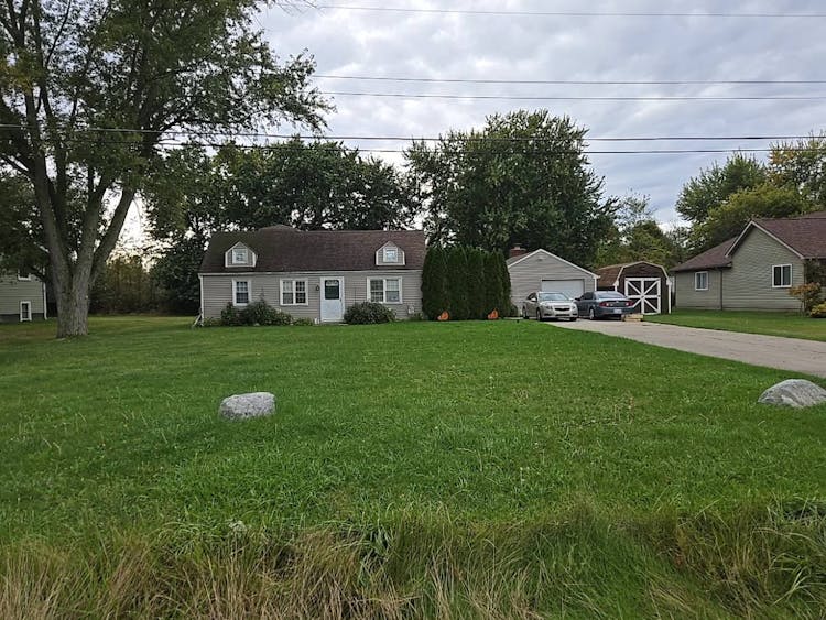 10181 N Jennings Rd Clio, MI 48420, Genesee County