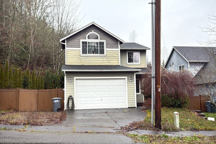 11811 120th St E Puyallup, WA 98374, Pierce County
