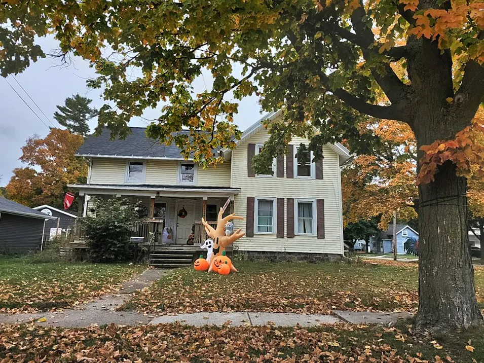 237 N Sheldon St Charlotte, MI 48813, Eaton County