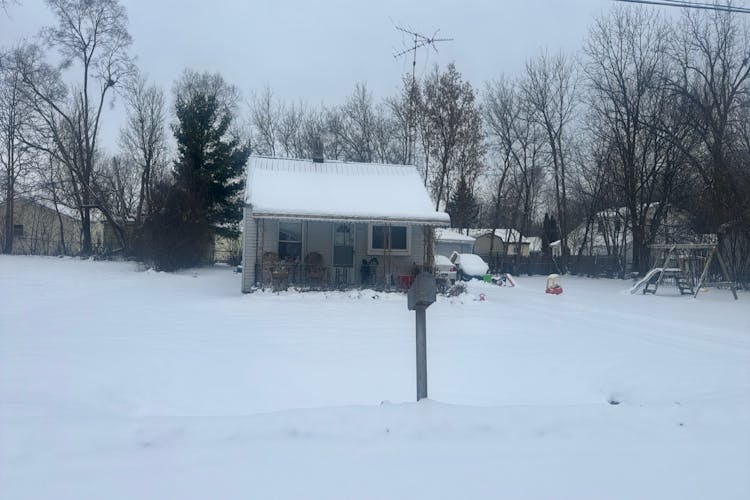 1540 Algonac Dr Flint, MI 48532, Genesee County