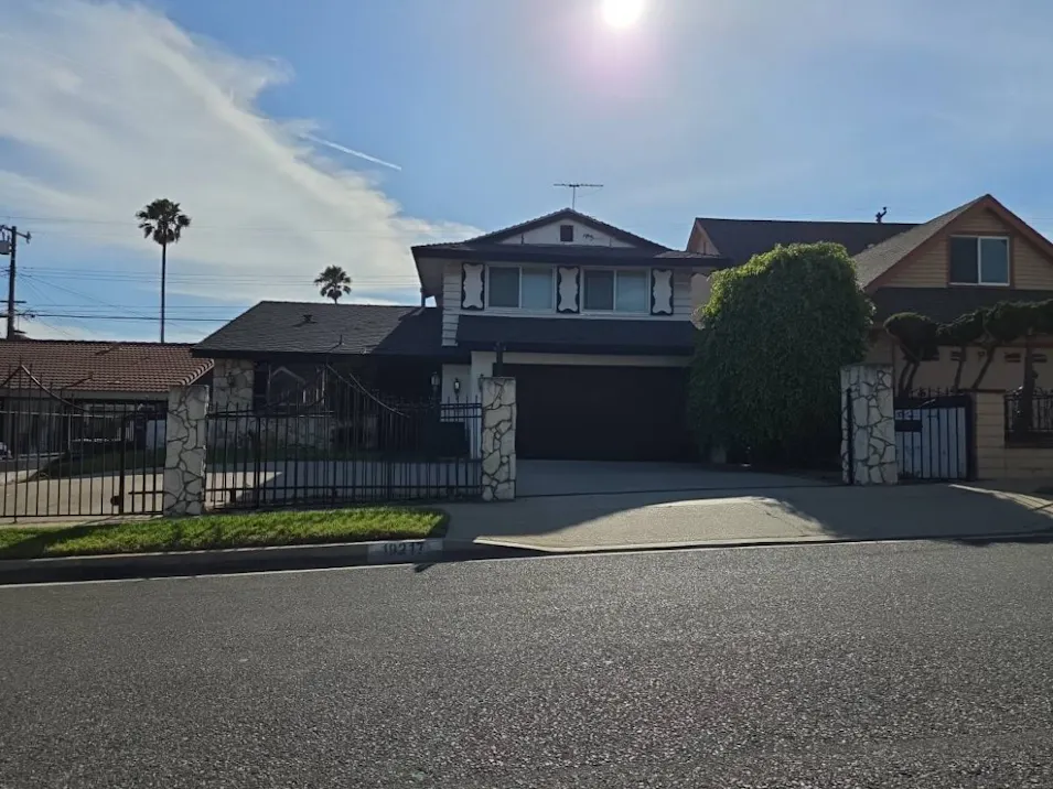 19217 Cliveden Ave Carson, CA 90746, Los Angeles County