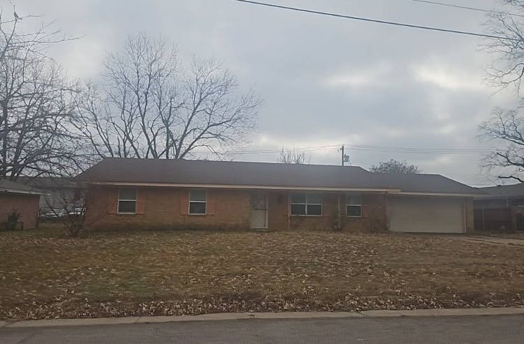 620 Plano St Sulphur Springs, TX 75482, Hopkins County