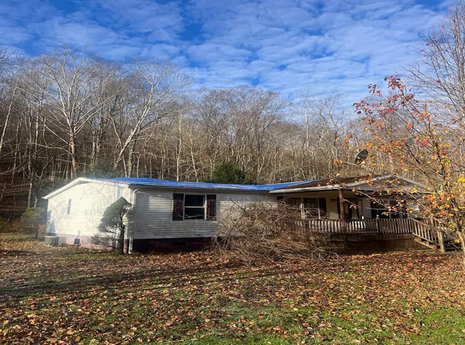 3880 Raccoon Creek Rd Branchland, WV 25506, Cabell County