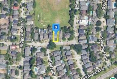 Crestmont Dr, Metairie, LA 70005