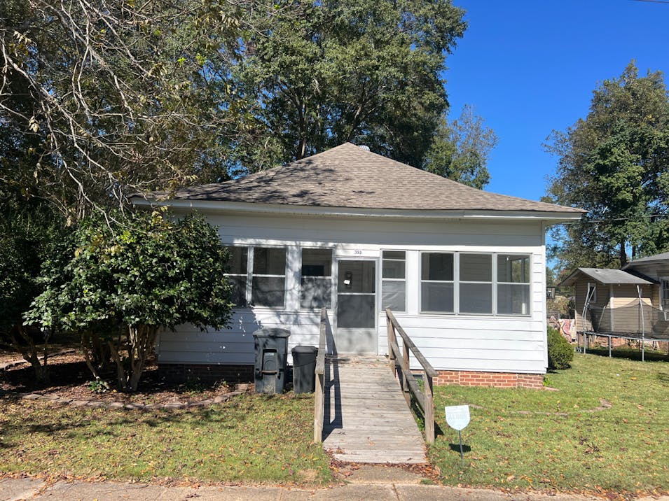 335 5th St NE Fayette, AL 355552009, Fayette County