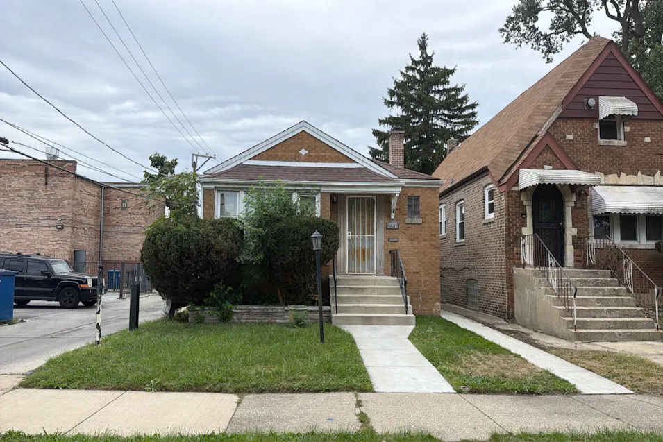 8642 South Vernon Avenue Chicago, IL 60619, Cook County