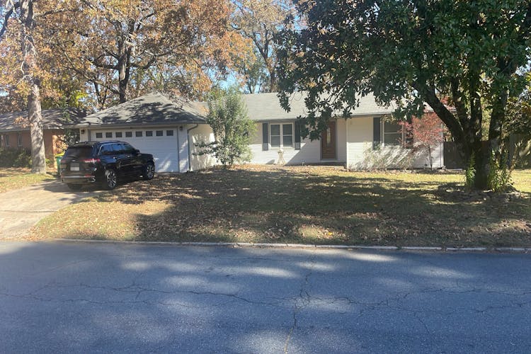 3760 Lakeview Rd North Little Rock, AR 72116, Pulaski County