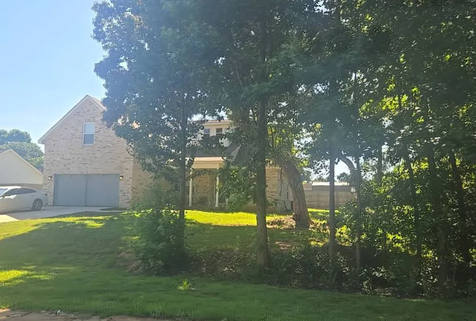 221 Lake Lillian Drive Perry, GA 31069, Houston County