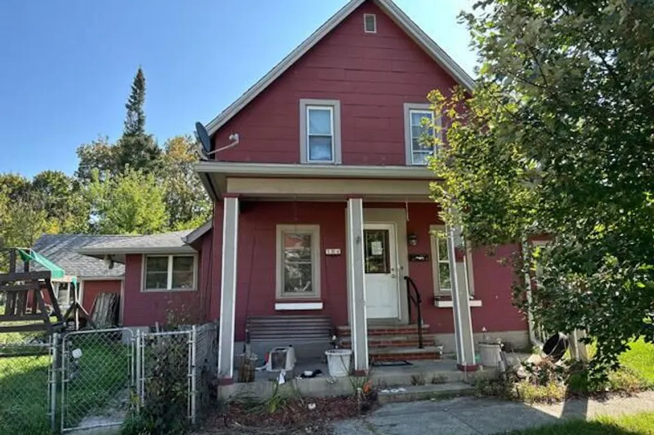 504 Clinton St Adrian, MI 49221, Lenawee County