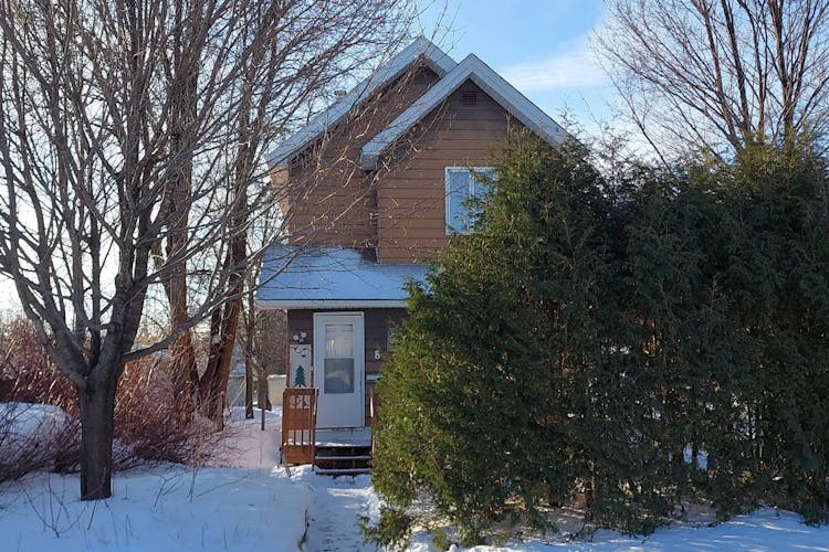 8 4th Street Proctor, MN 55810, St. Louis County