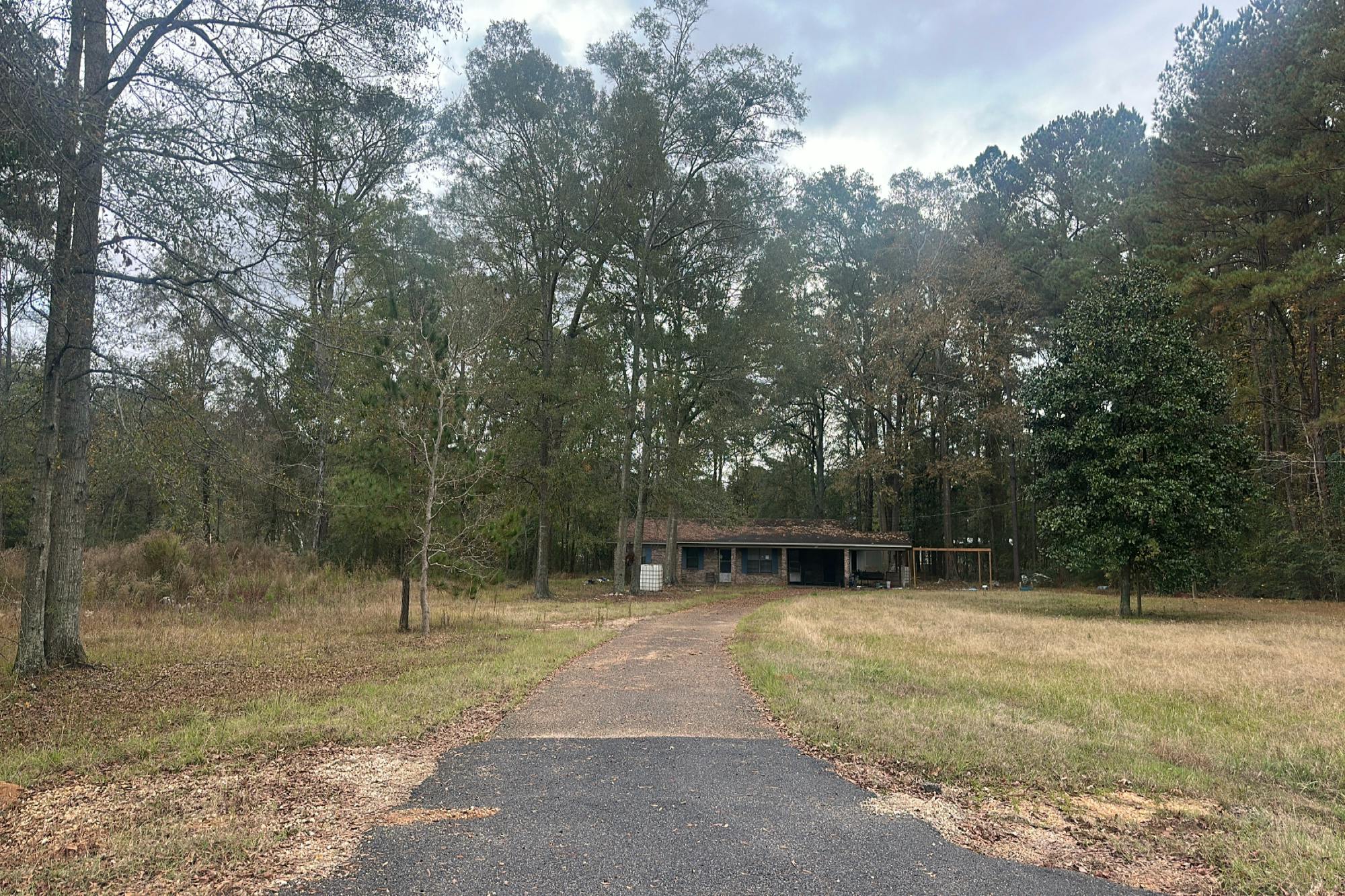 Old Highway 15 , Laurel, MS 39443