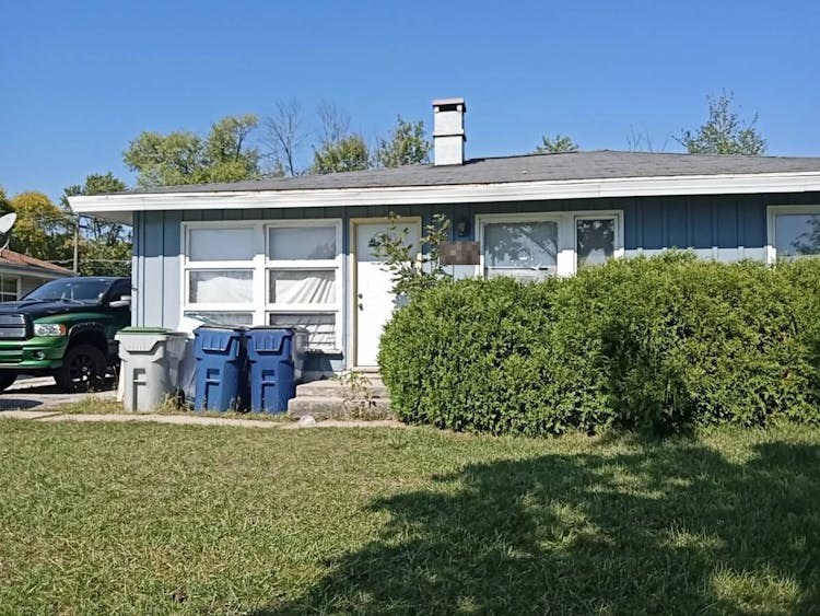 10948 W Hampton Ave Milwaukee, WI 53225, Milwaukee County