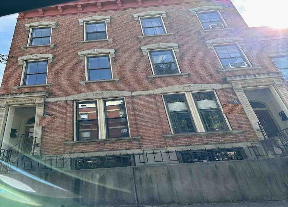 433 Hopkins St Cincinnati, OH 45203, Hamilton County