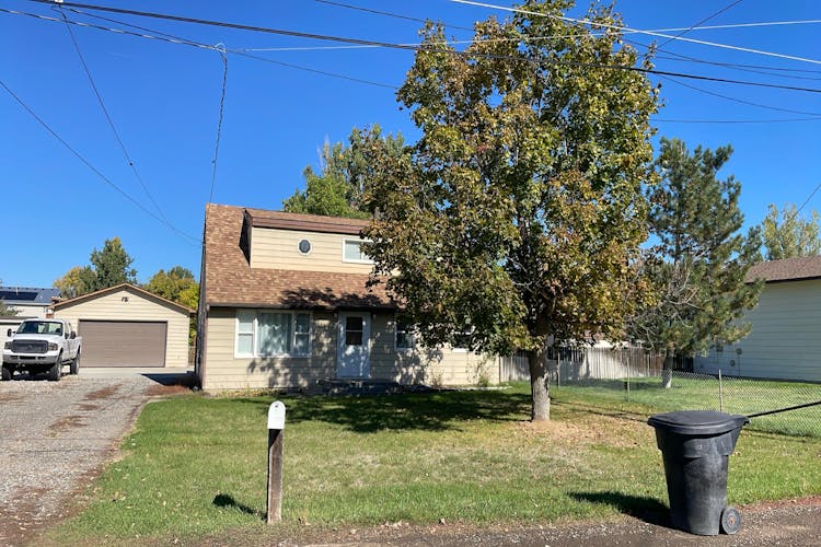 925 Steffanich Dr Billings, MT 59105, Yellowstone County