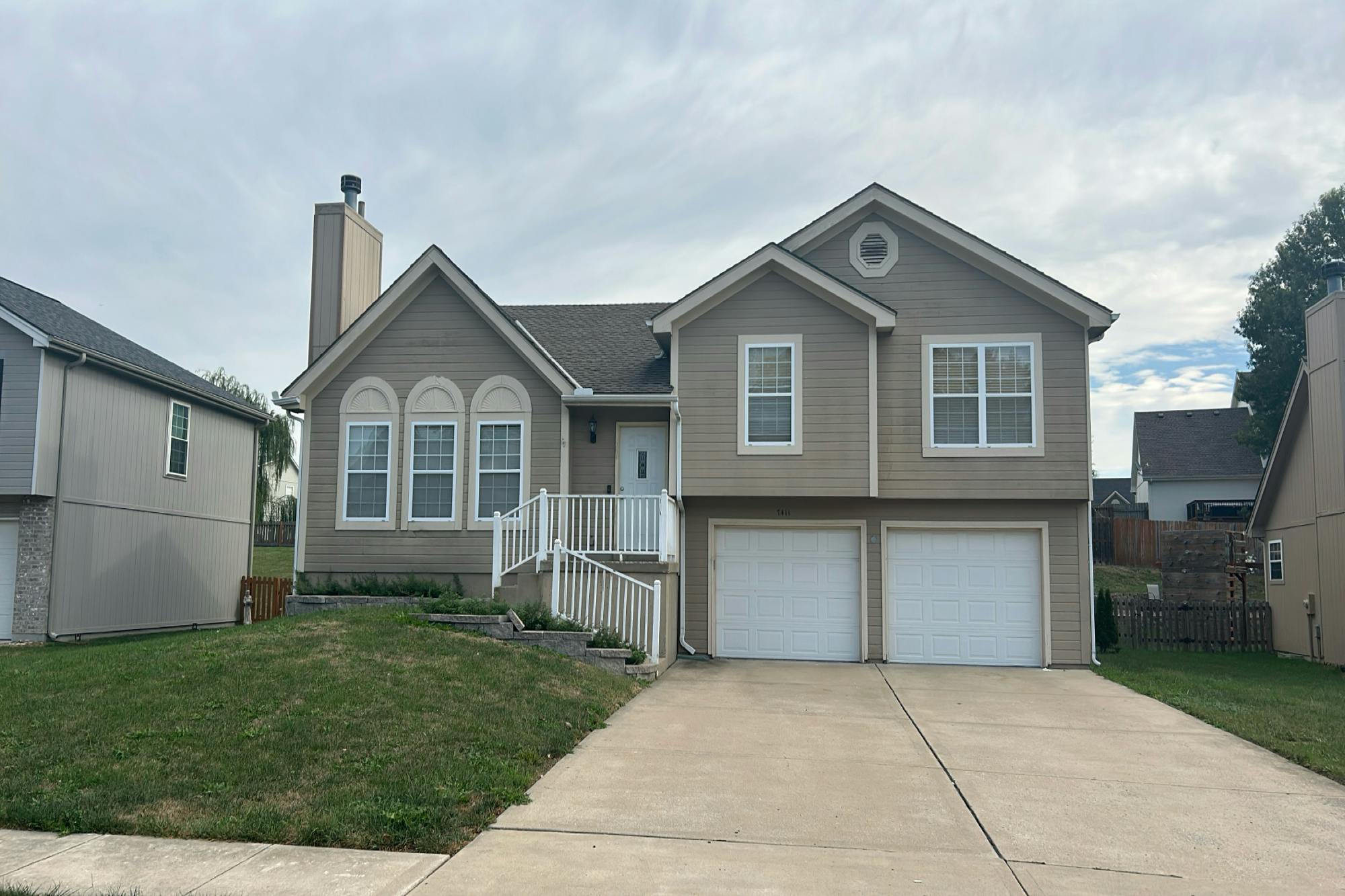Mckinley Ave, Kansas City, MO 64158