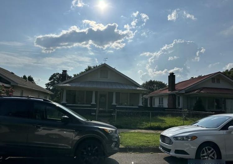 1009 N Atlanta Ave Sheffield AL 35660 Colbert County Auction com