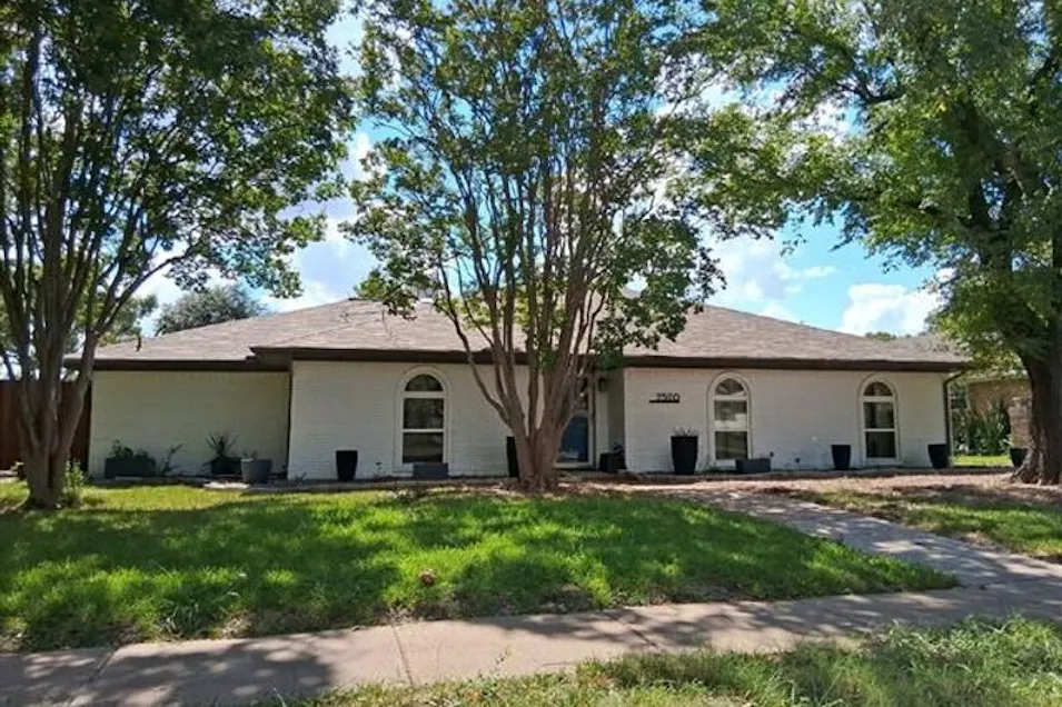 2520 Dalgreen Dr Plano, TX 75075, Collin County